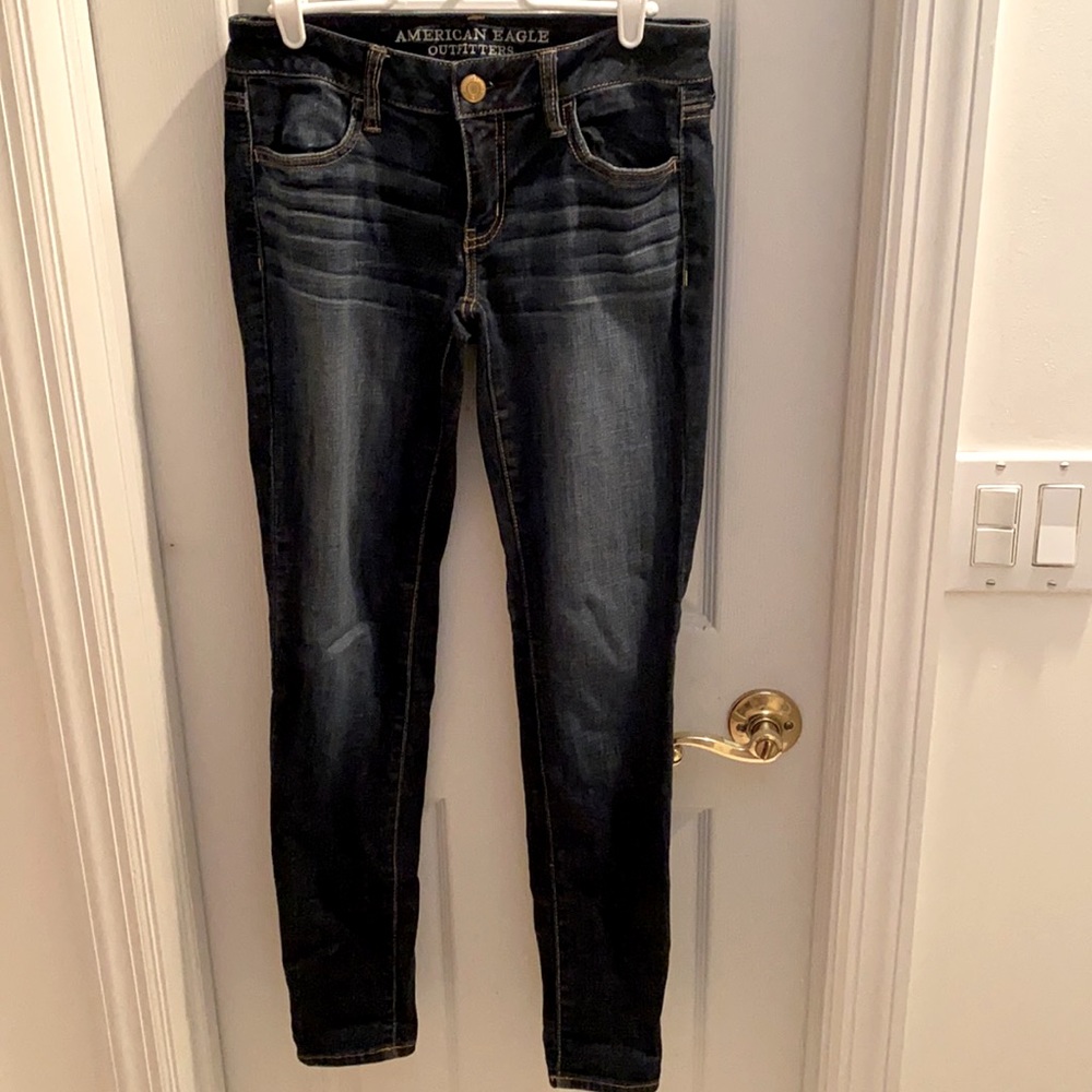 dark blue jeans
